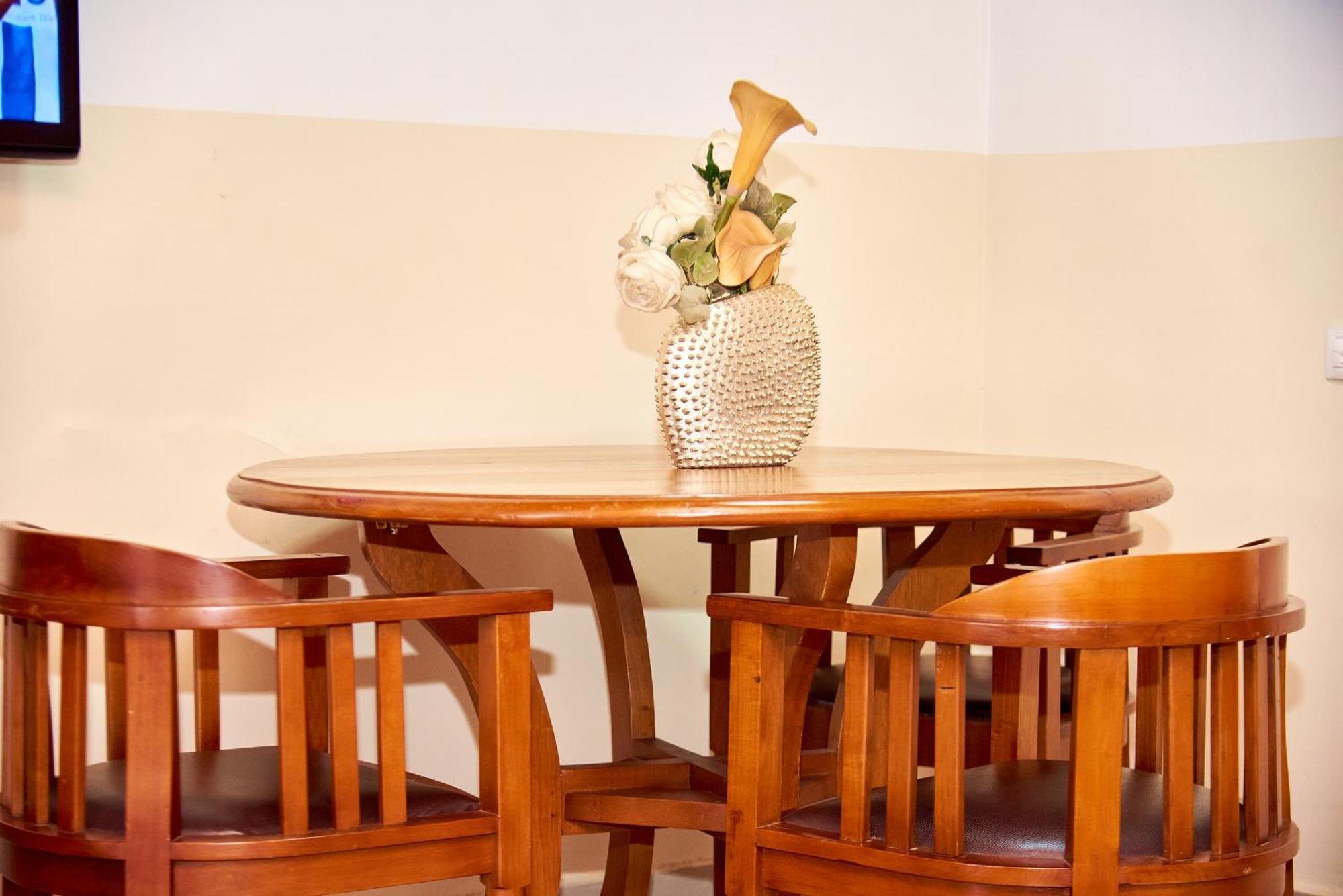 Congress Hotel Yaounde Ngoại thất bức ảnh