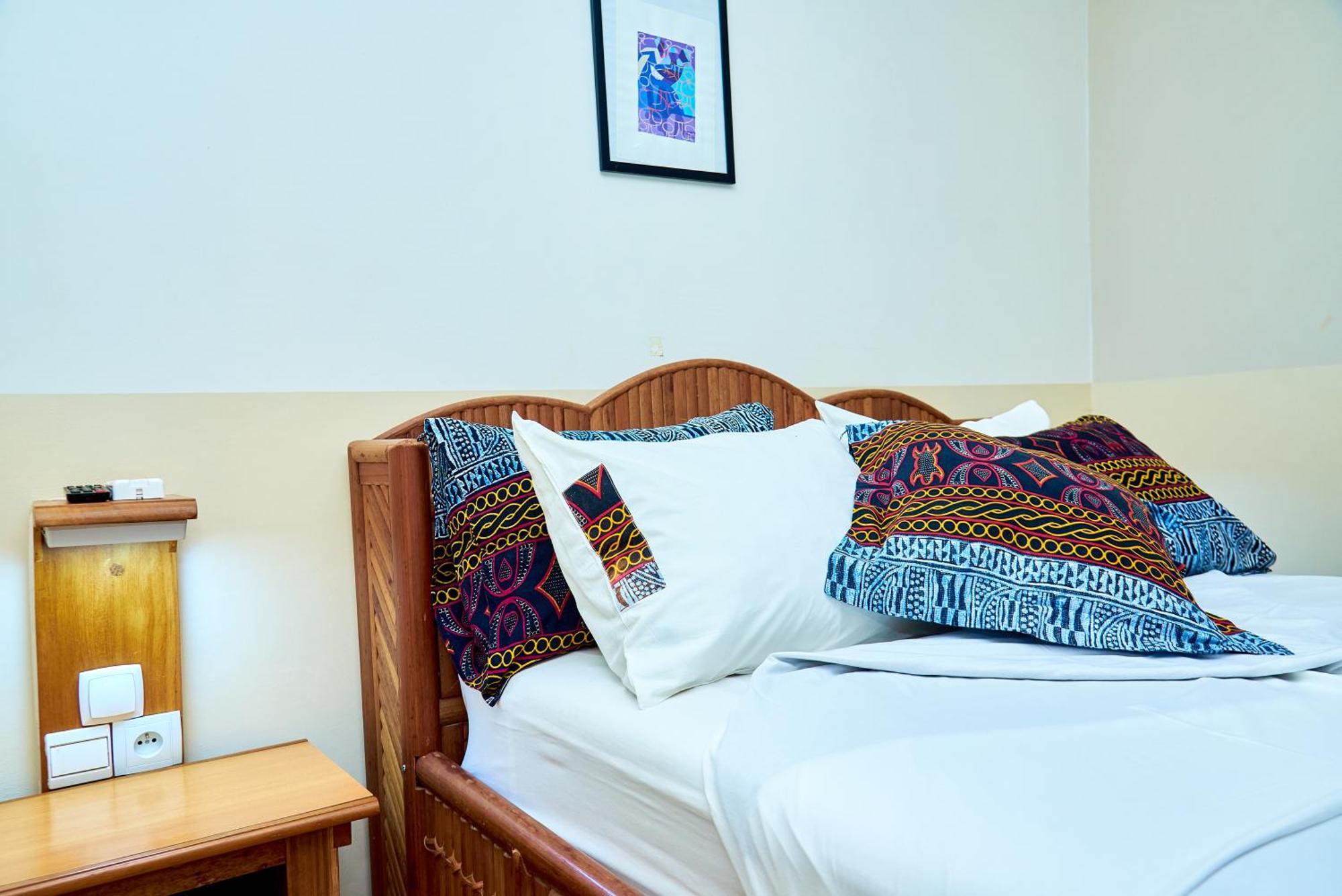 Congress Hotel Yaounde Ngoại thất bức ảnh