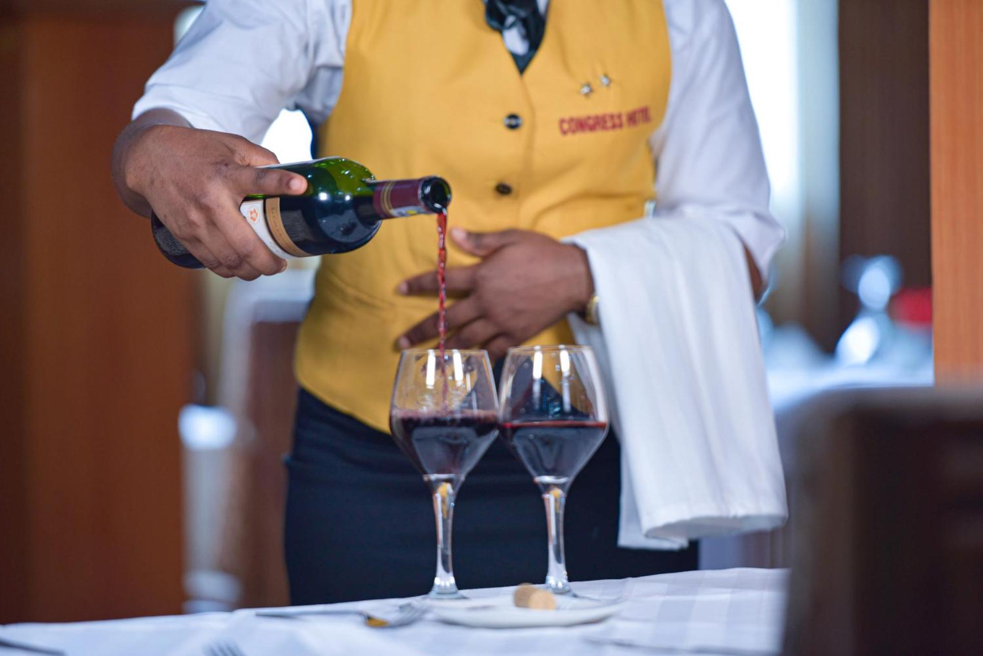 Congress Hotel Yaounde Ngoại thất bức ảnh